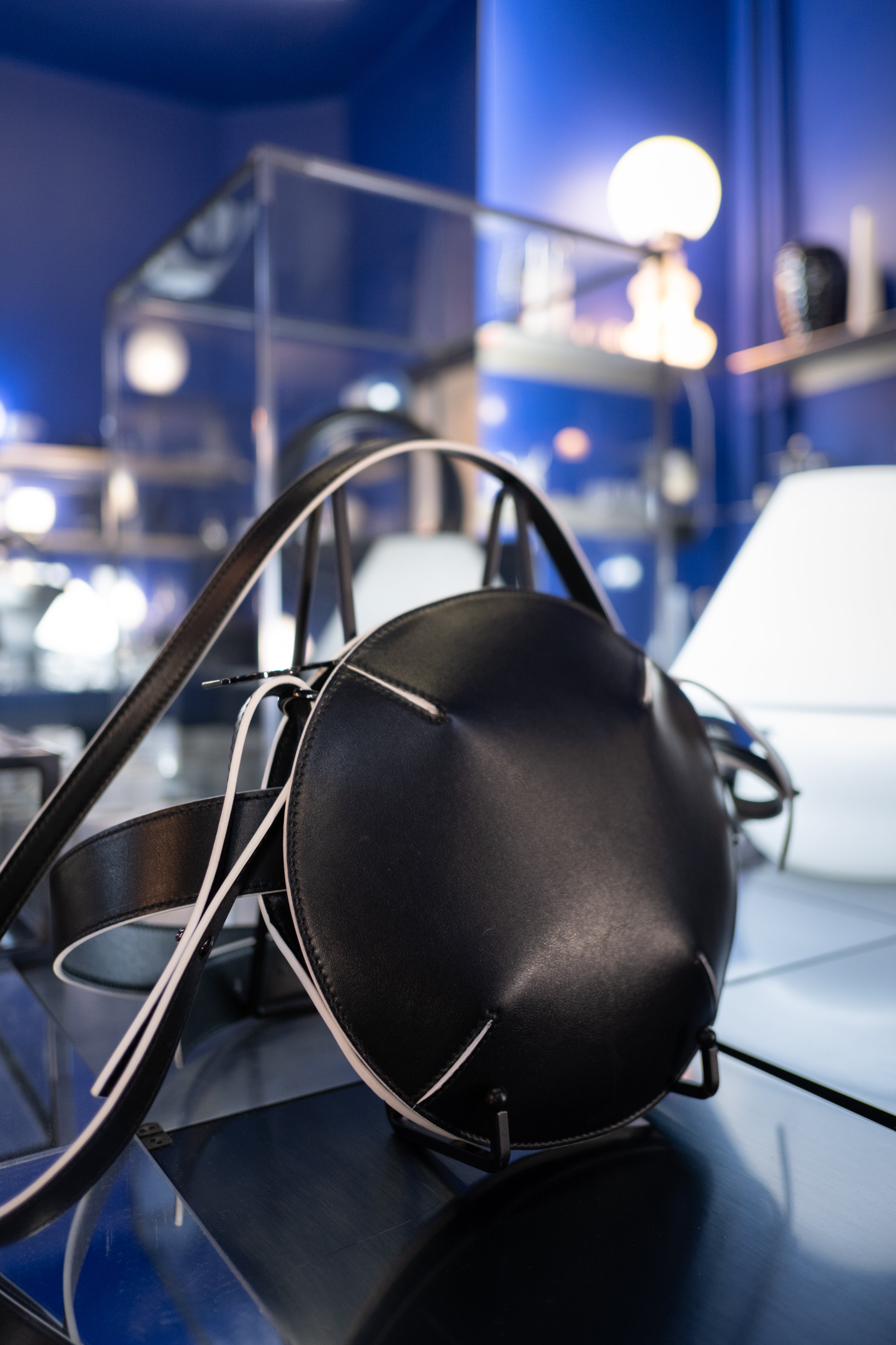 Venez essayer the Round dans notre boutique